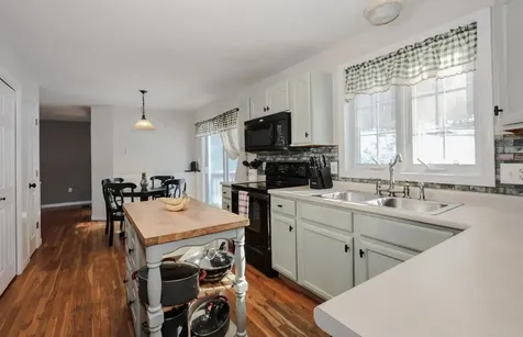 33 Patch Hill Lane Milford NH 03055