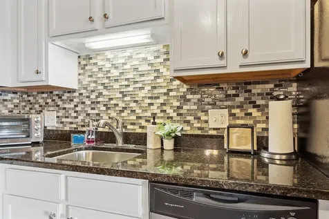 5 Crosswoods Path Boulevard Merrimack NH 03054