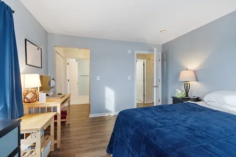 5 Crosswoods Path Boulevard Merrimack NH 03054