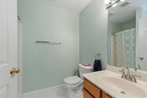 5 Crosswoods Path Boulevard Merrimack NH 03054
