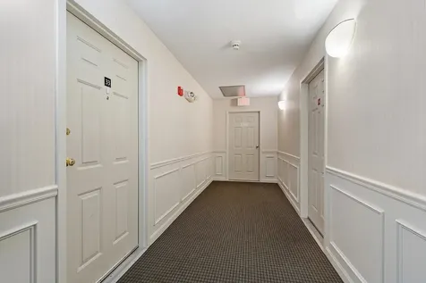 5 Crosswoods Path Boulevard Merrimack NH 03054