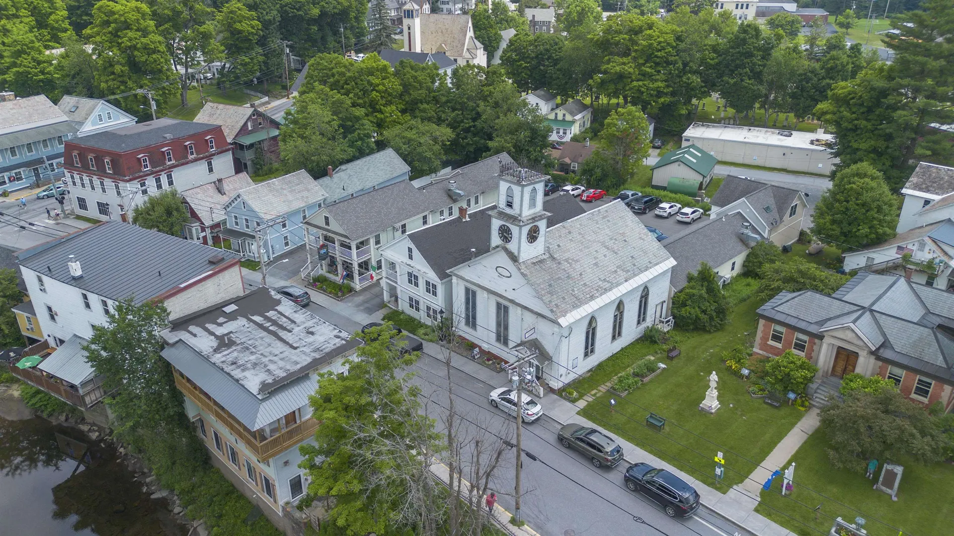 12 South Main Street Wilmington VT 05363