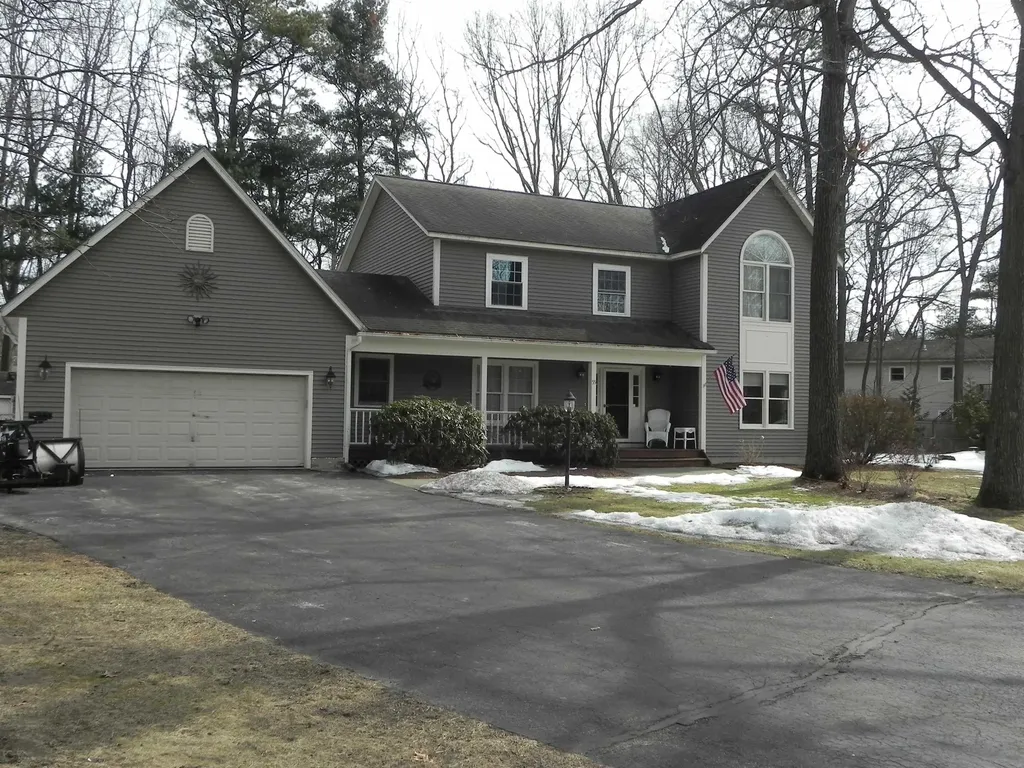 55 Longwood Circle Colchester VT 05446