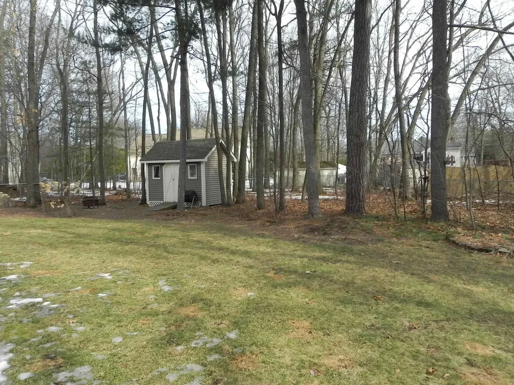 55 Longwood Circle Colchester VT 05446