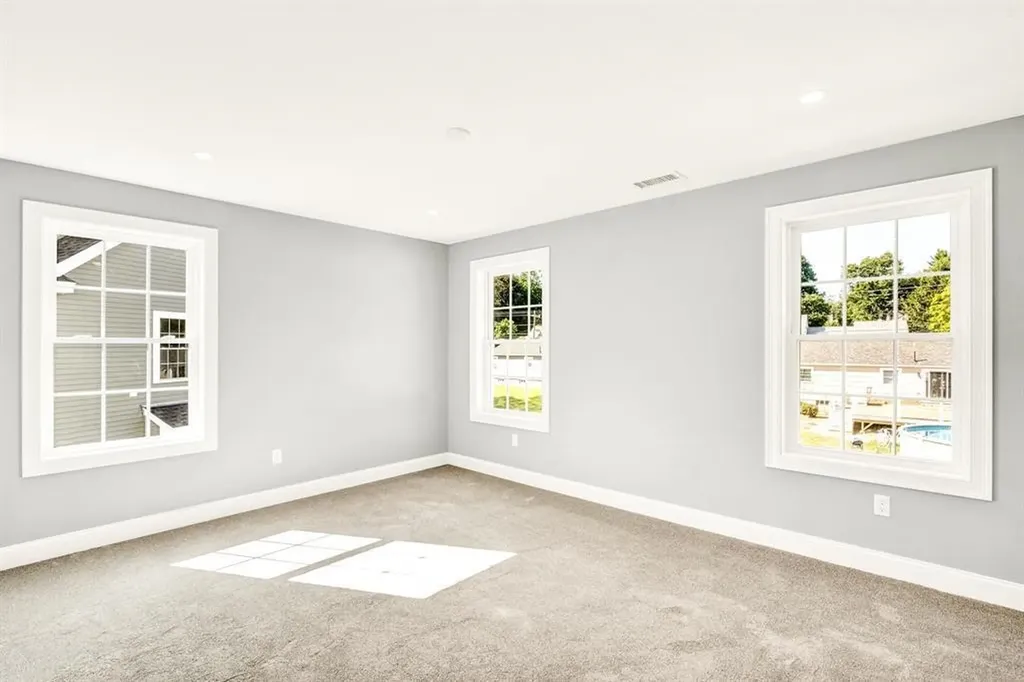 15-2 Porch Light Drive Dover NH 03820