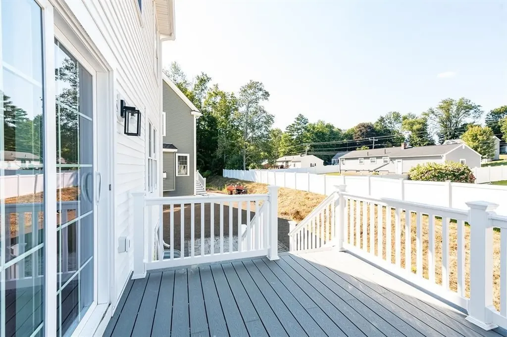 15-2 Porch Light Drive Dover NH 03820