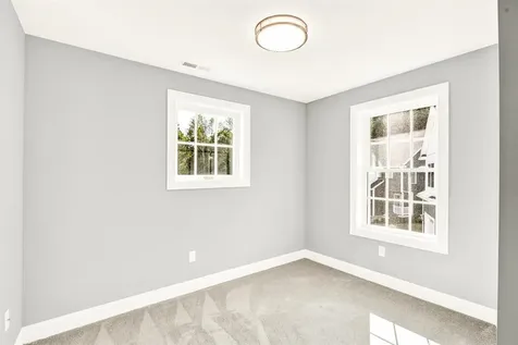 15-2 Porch Light Drive Dover NH 03820