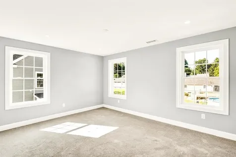 15-2 Porch Light Drive Dover NH 03820