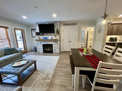 235 Skimobile Road Conway NH 03860