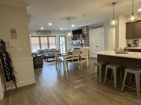 235 Skimobile Road Conway NH 03860