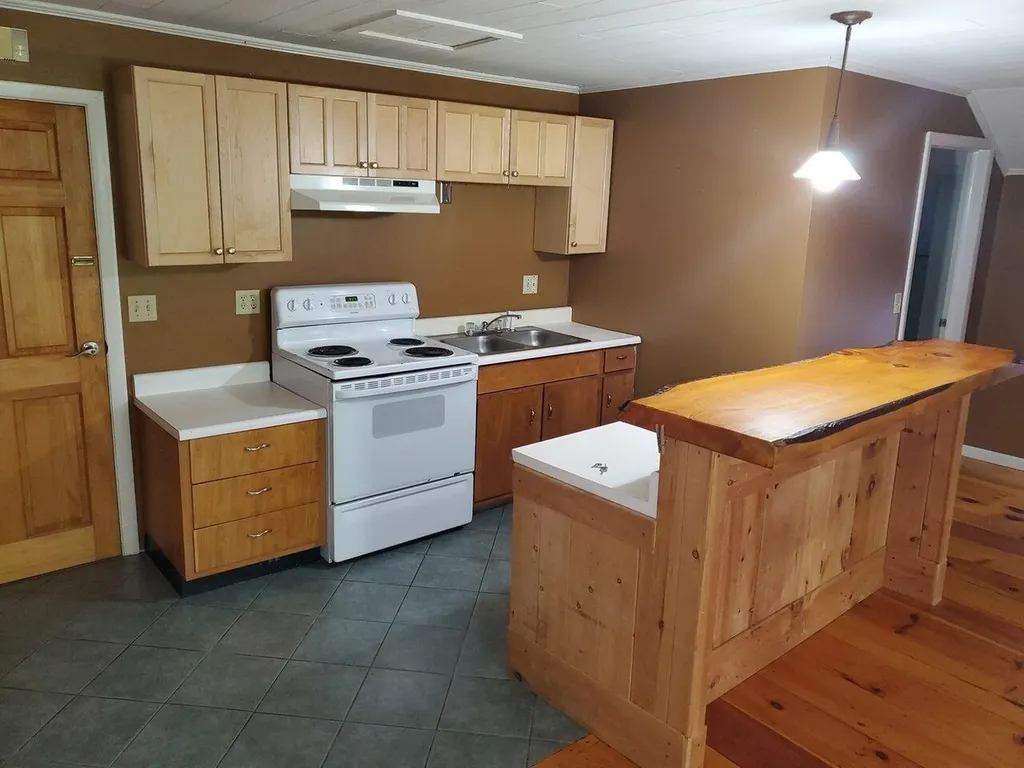 692-694 Church Hill Road Charlotte VT 05445