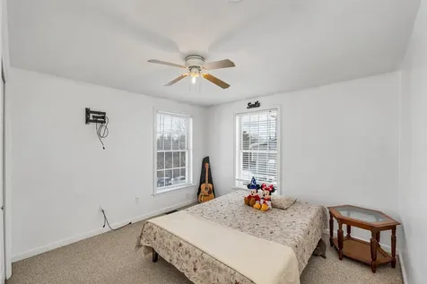 674 Wellington Hill Road Manchester NH 03104