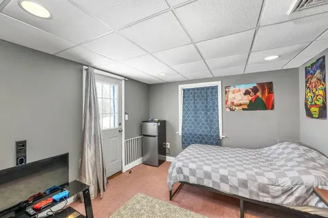 674 Wellington Hill Road Manchester NH 03104
