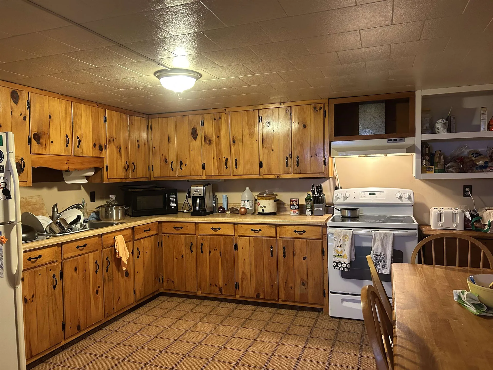 147 Davis Road Plymouth VT 05056
