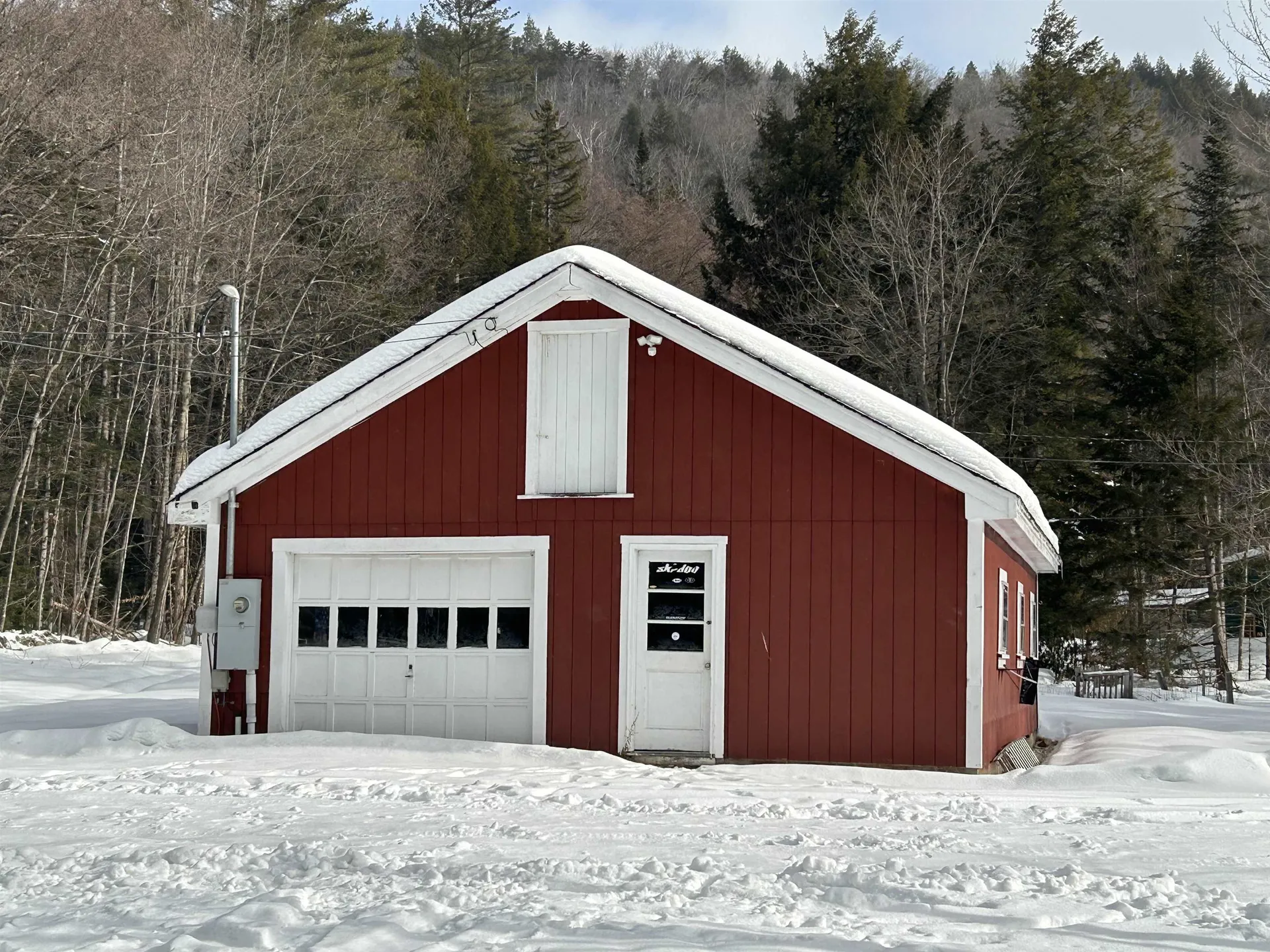 147 Davis Road Plymouth VT 05056