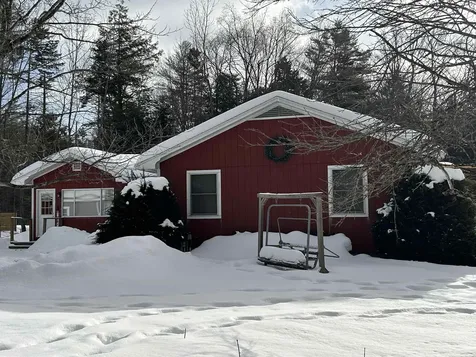 147 Davis Road Plymouth VT 05056