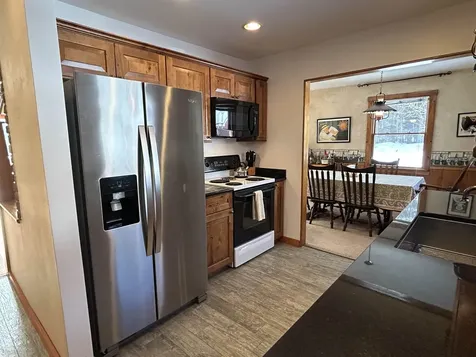 147 Davis Road Plymouth VT 05056