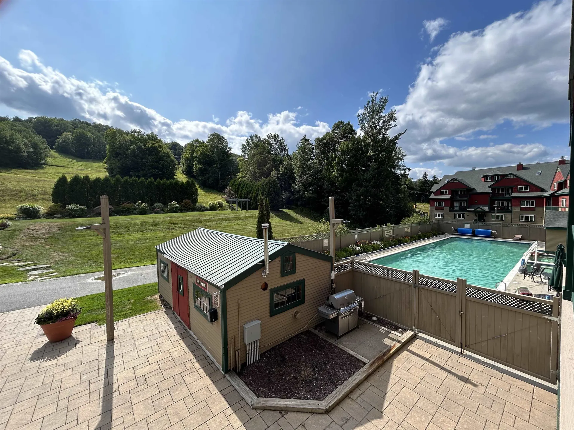 302 Qtr.3, 89 Grand Summit Way Dover VT 05356