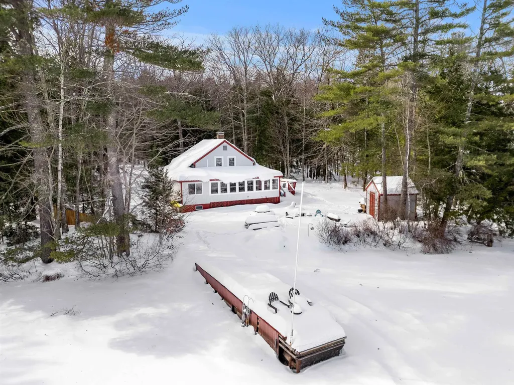 213 Narrows Road Barnstead NH 03225