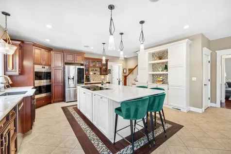 15 Wasserman Heights Merrimack NH 03054