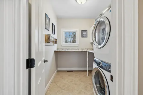 15 Wasserman Heights Merrimack NH 03054