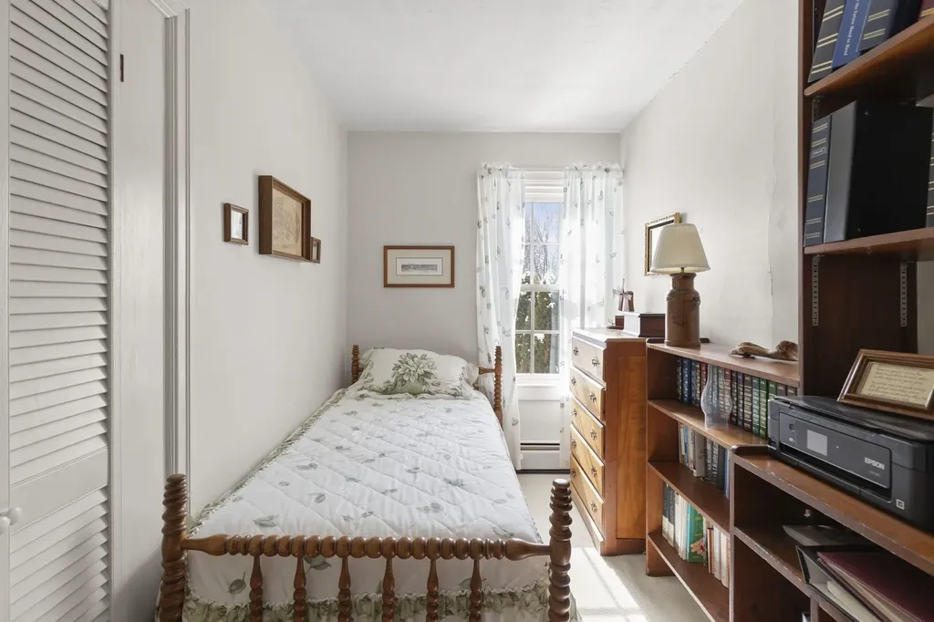 112 New Castle Avenue Portsmouth NH 03801