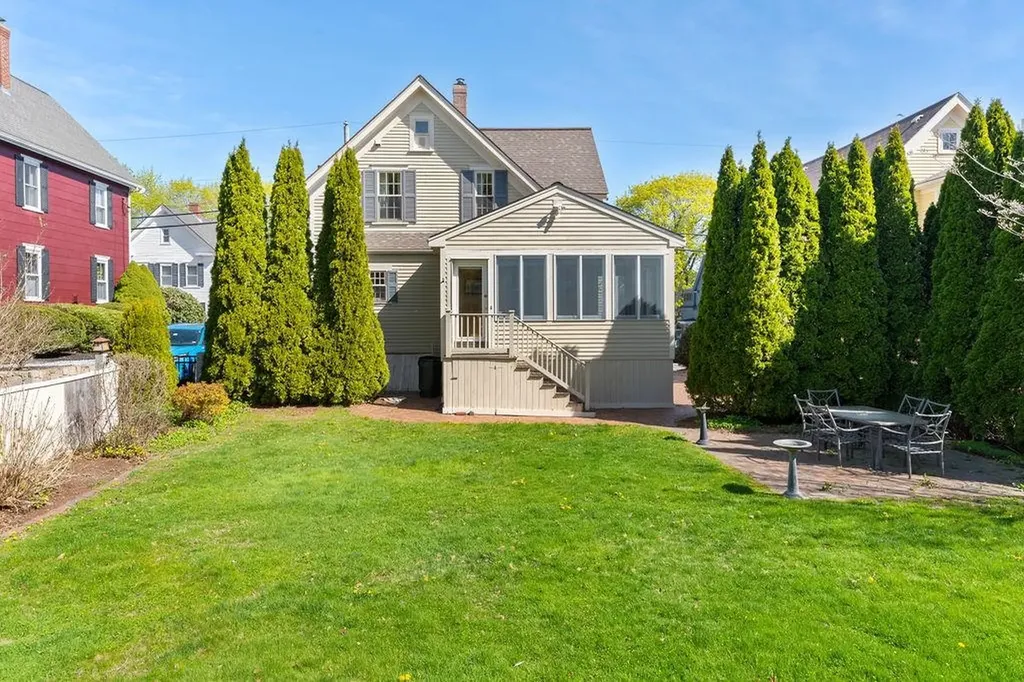 112 New Castle Avenue Portsmouth NH 03801