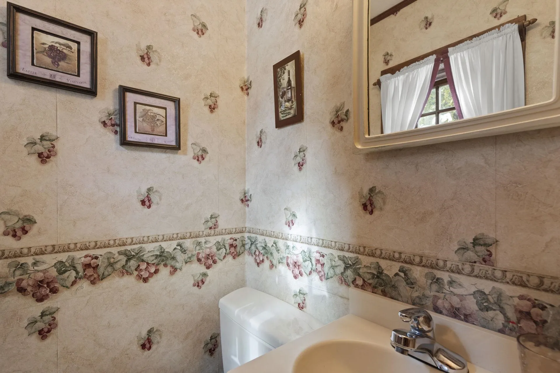 112 New Castle Avenue Portsmouth NH 03801