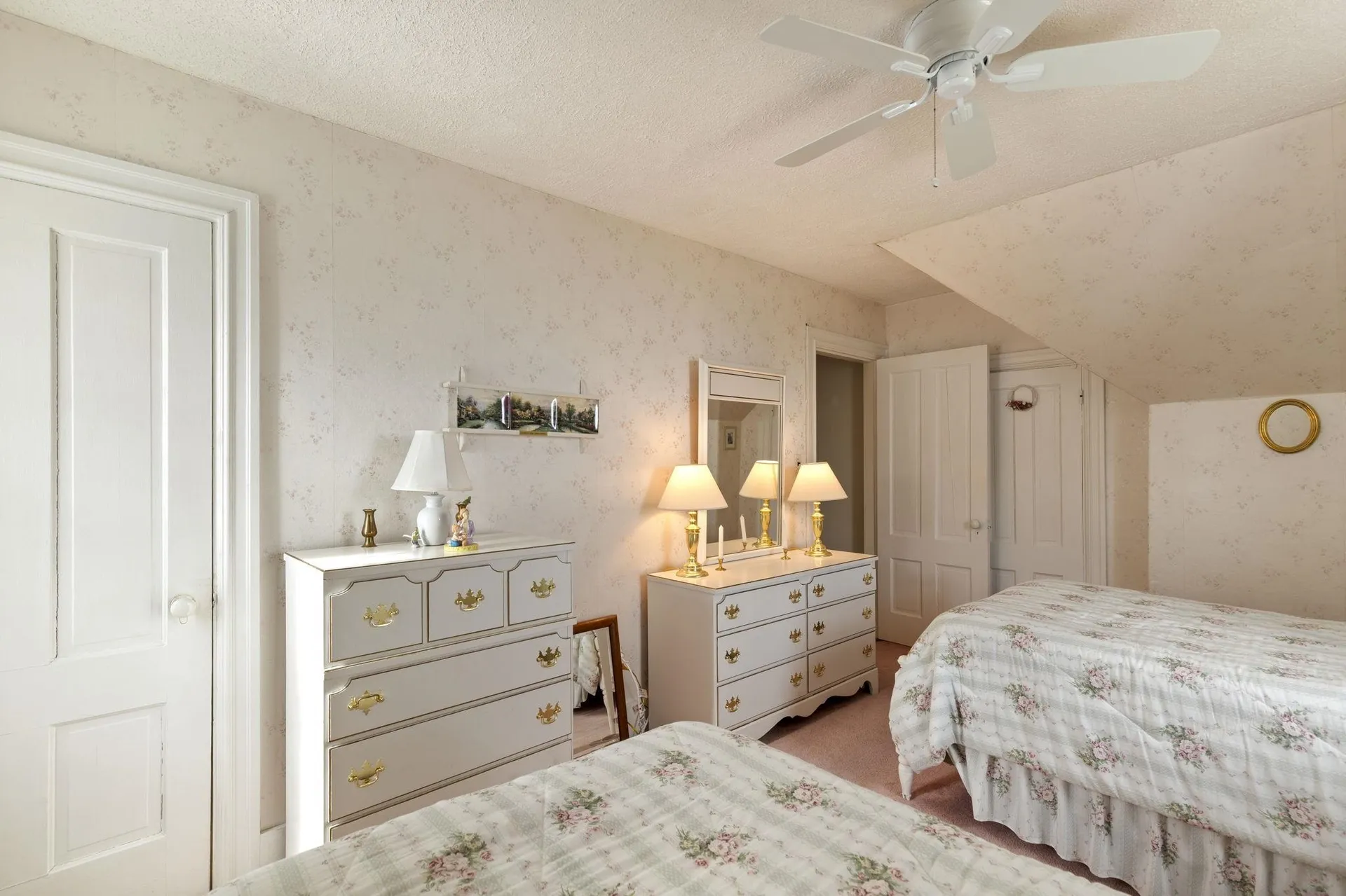 112 New Castle Avenue Portsmouth NH 03801