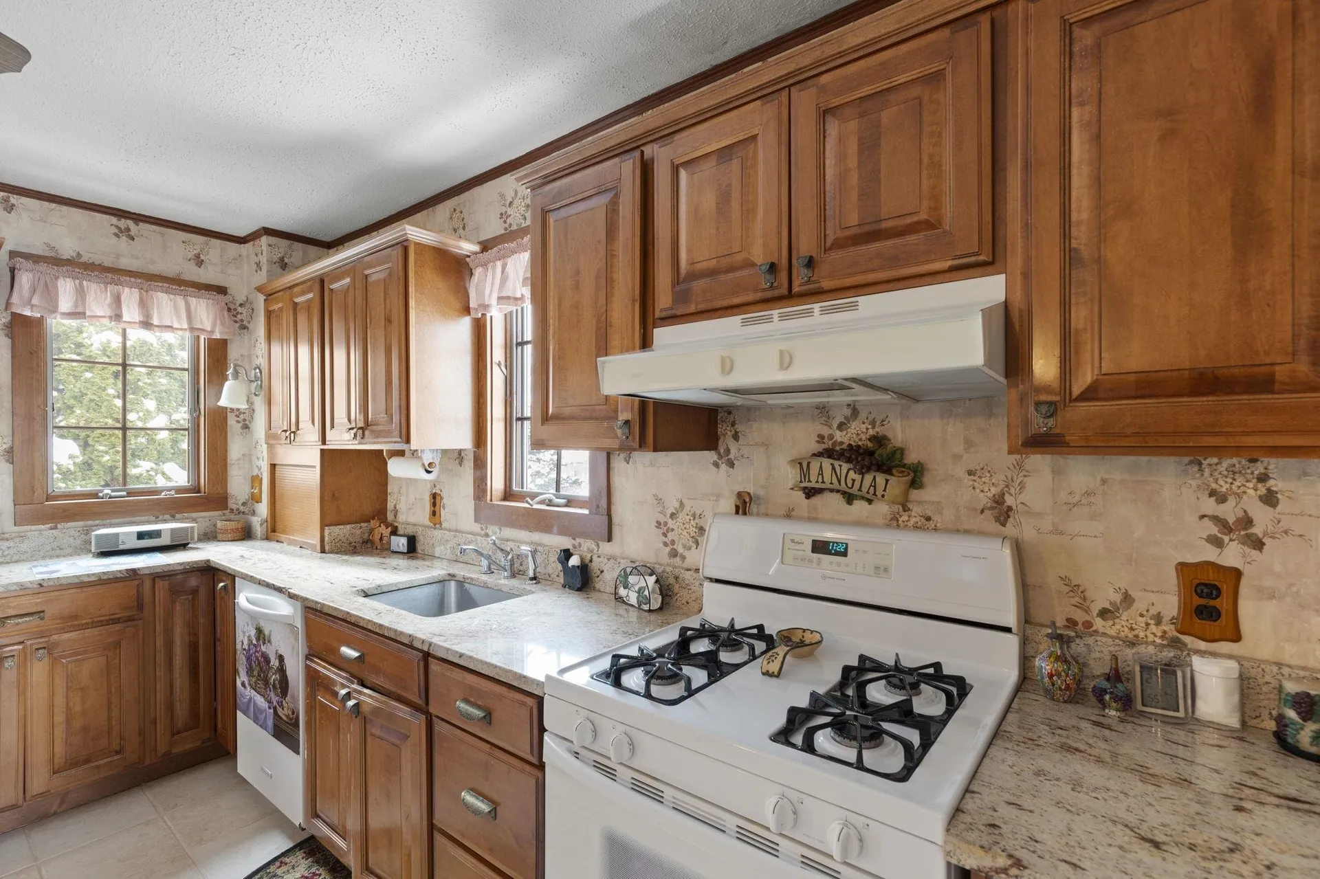 112 New Castle Avenue Portsmouth NH 03801