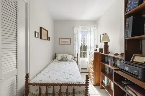 112 New Castle Avenue Portsmouth NH 03801