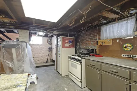 112 New Castle Avenue Portsmouth NH 03801