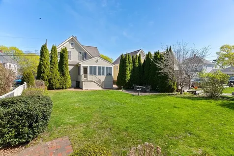 112 New Castle Avenue Portsmouth NH 03801