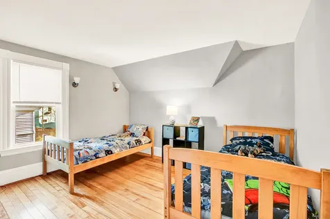 4 Haskell Avenue Rochester NH 03867
