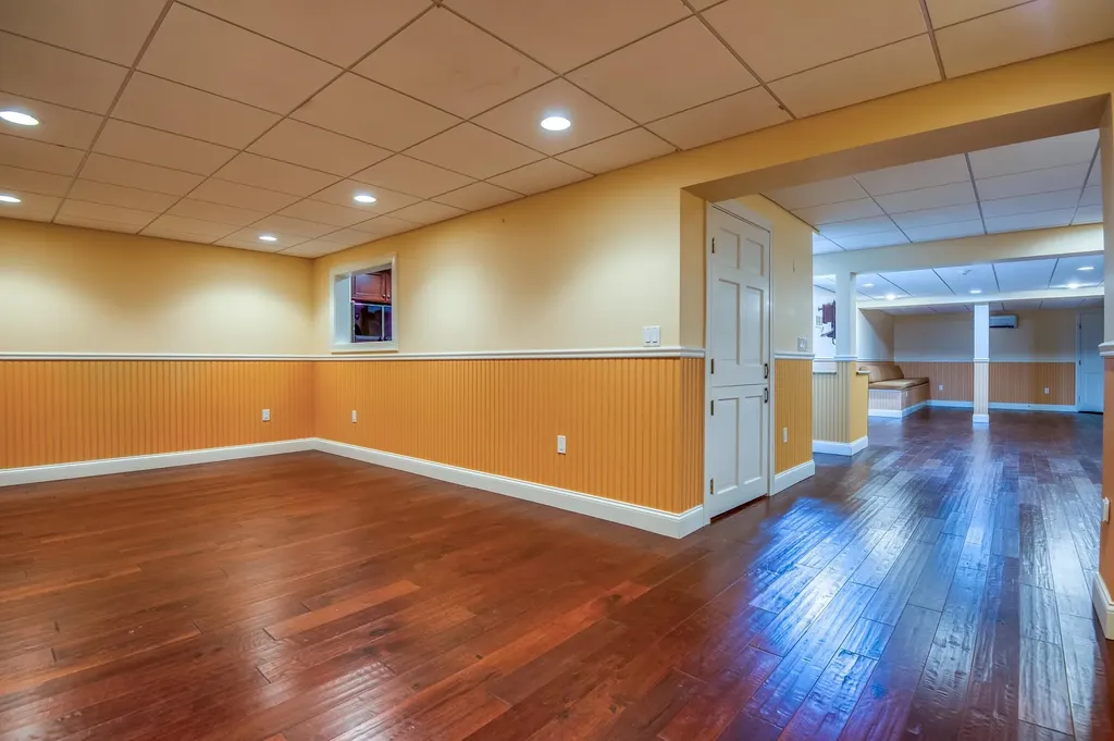 264 Forest Road Wolfeboro NH 03894