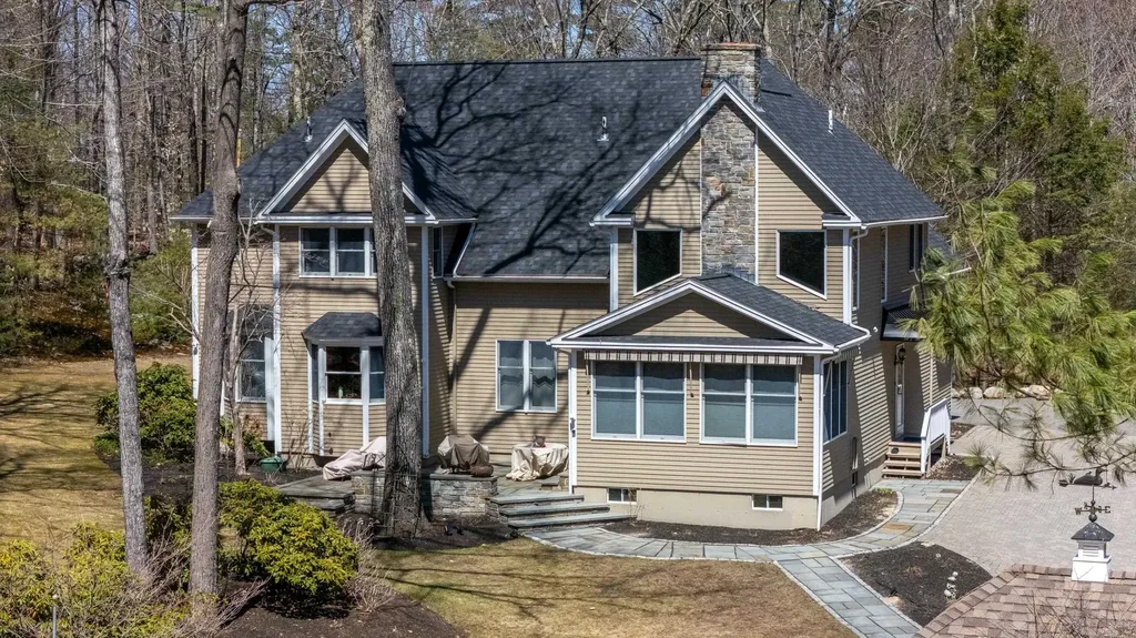 264 Forest Road Wolfeboro NH 03894