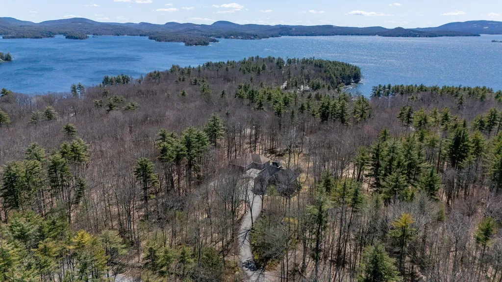 264 Forest Road Wolfeboro NH 03894