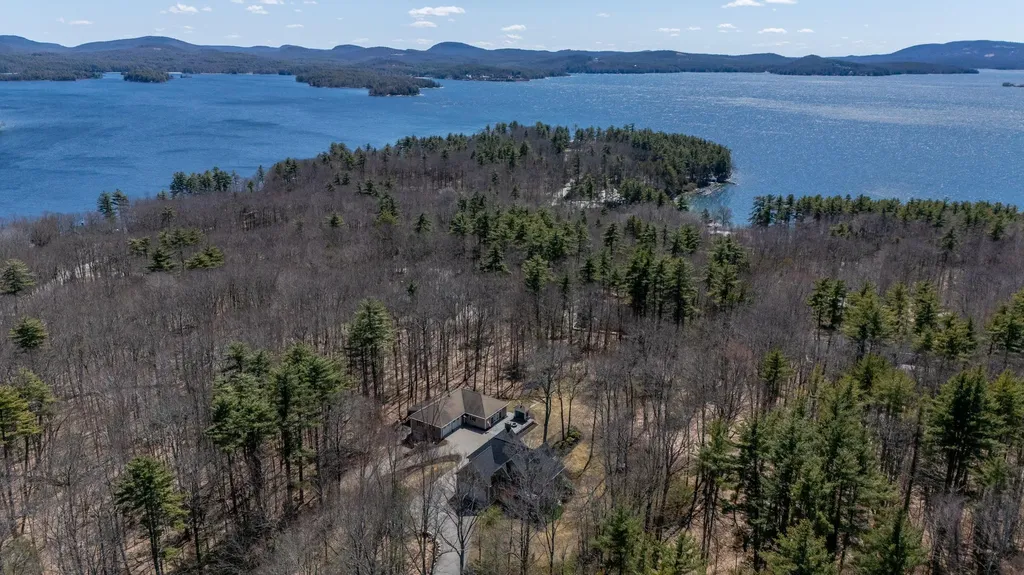 264 Forest Road Wolfeboro NH 03894