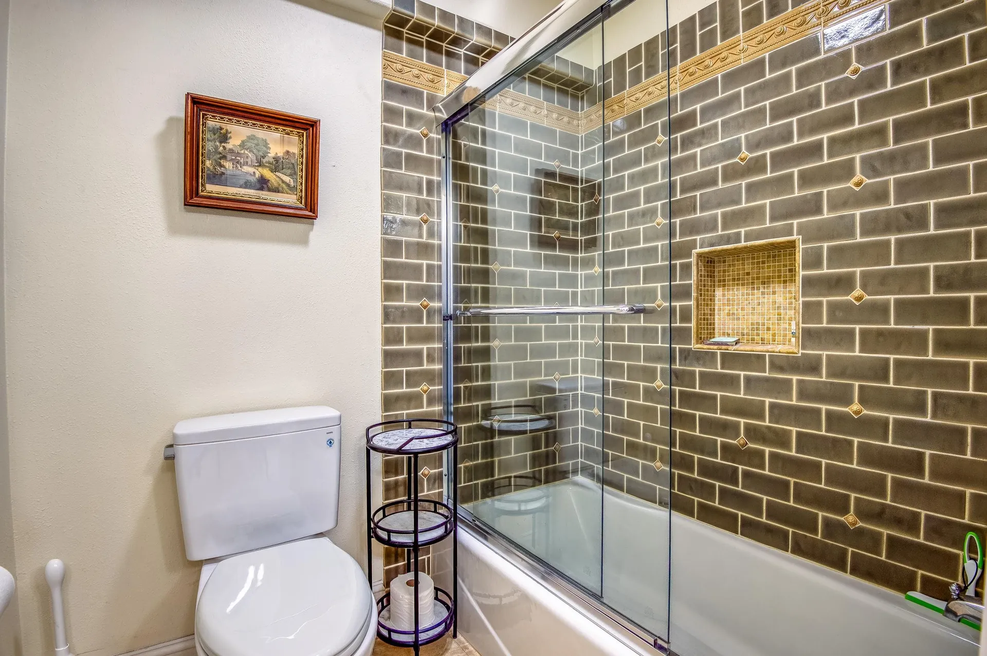 264 Forest Road Wolfeboro NH 03894