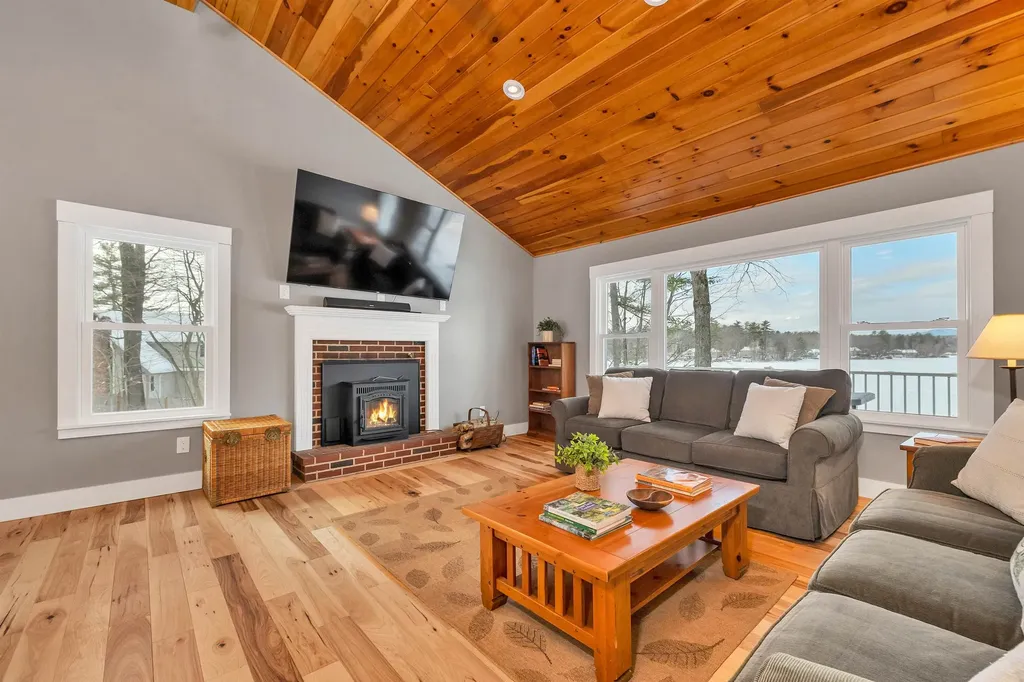 228 Mcmanus Road Wolfeboro NH 03894