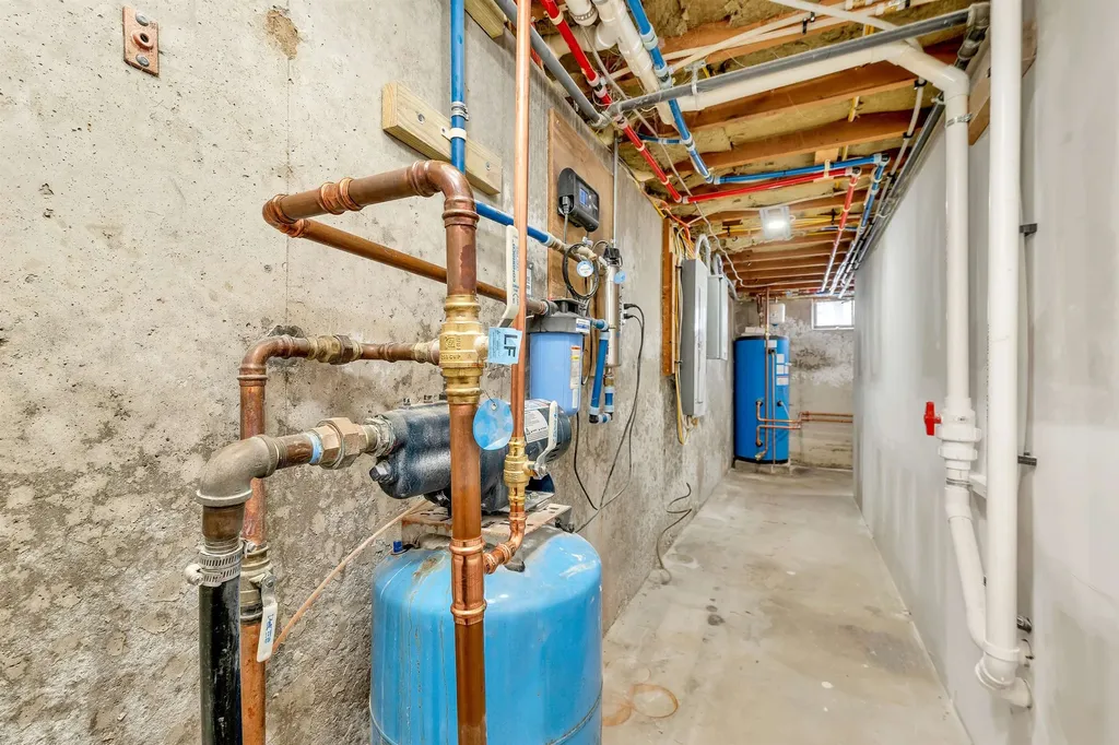 228 Mcmanus Road Wolfeboro NH 03894