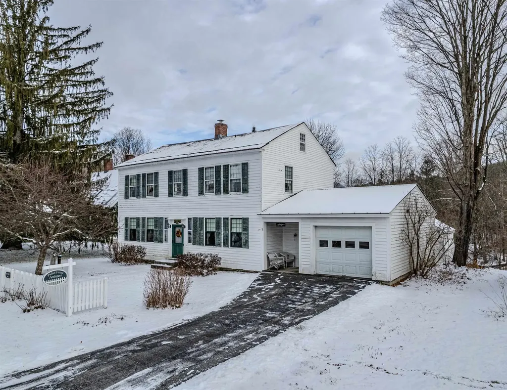 95 On The Green Poultney VT 05764