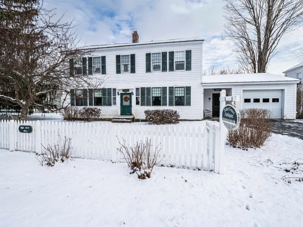 95 On The Green Poultney VT 05764