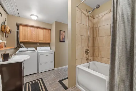 6 Boulder Pass Hillsborough NH 03244