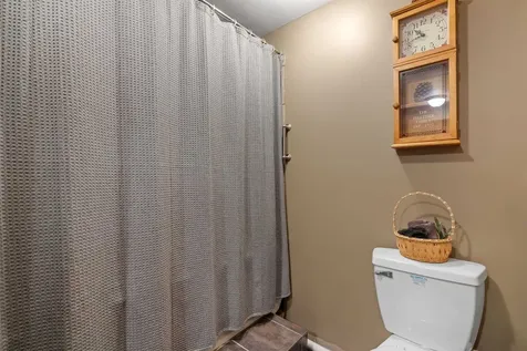 6 Boulder Pass Hillsborough NH 03244