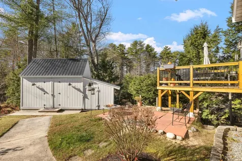 6 Boulder Pass Hillsborough NH 03244