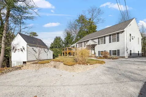 6 Boulder Pass Hillsborough NH 03244