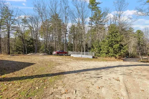 6 Boulder Pass Hillsborough NH 03244