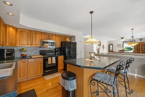 6 Boulder Pass Hillsborough NH 03244