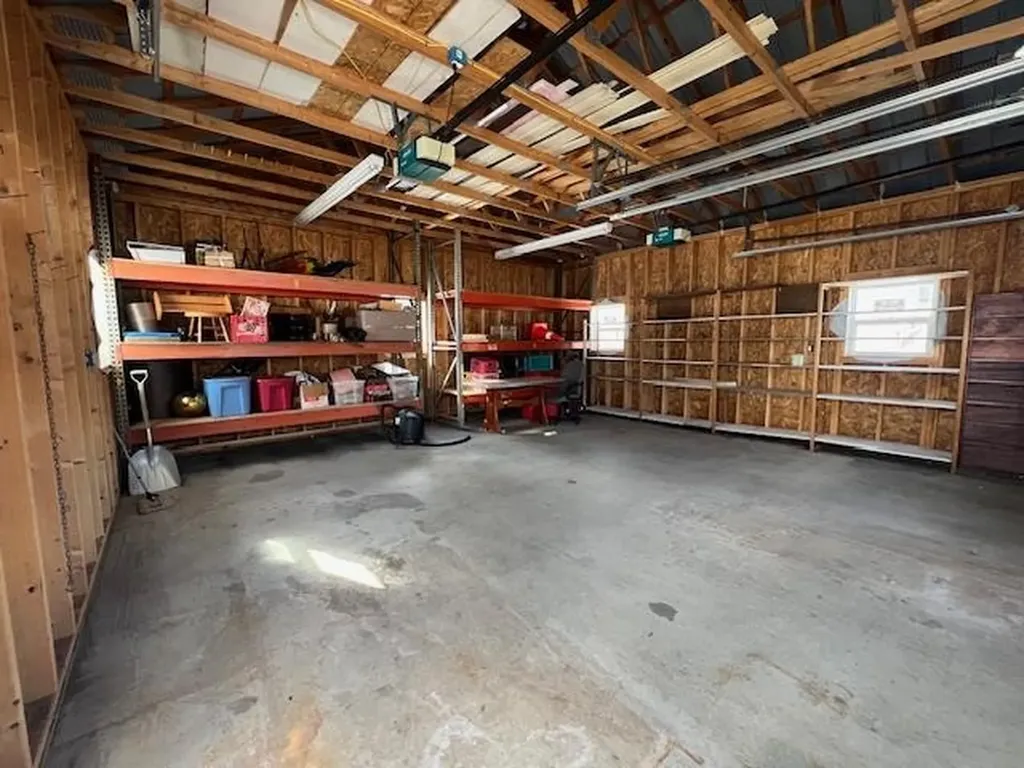 789 Brattleboro Road Hinsdale NH 03451